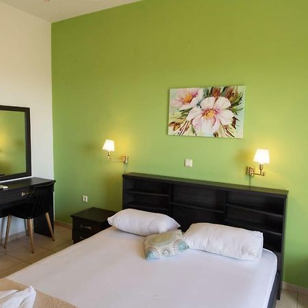 Bella Casa Studios Frínion Екстериор снимка