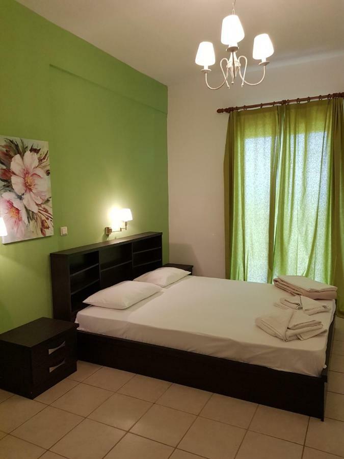 Bella Casa Studios Frínion Екстериор снимка