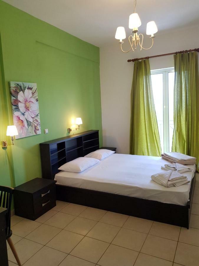 Bella Casa Studios Frínion Екстериор снимка